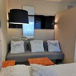 317 W Royal Tuli Prywatny Przy Plazy Z Aneksem Kuchennym 아파트