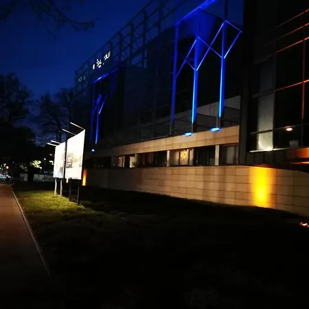 317 W Royal Tuli Prywatny Przy Plazy Z Aneksem Kuchennym