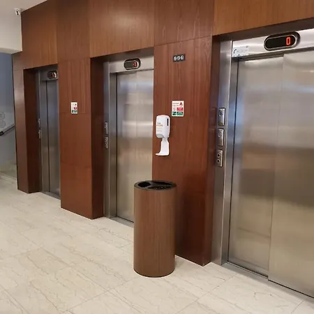 317 W Royal Tuli Prywatny Przy Plazy Z Aneksem Kuchennym * 코워브제크