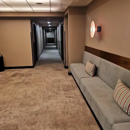 317 W Royal Tuli Prywatny Przy Plazy Z Aneksem Kuchennym Apartment