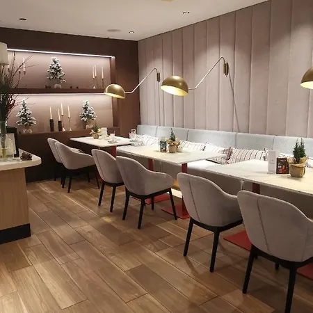 317 W Royal Tuli Prywatny Przy Plazy Z Aneksem Kuchennym * Колобжег