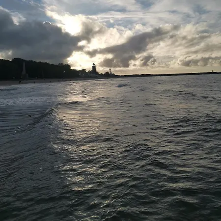 317 W Royal Tuli Prywatny Przy Plazy Z Aneksem Kuchennym * Kołobrzeg