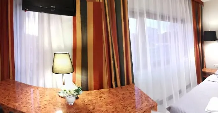 317 W Royal Tuli Prywatny Przy Plazy Z Aneksem Kuchennym Kołobrzeg