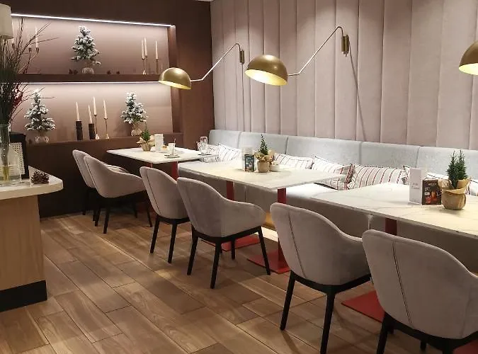 317 W Royal Tuli Prywatny Przy Plazy Z Aneksem Kuchennym * Kołobrzeg